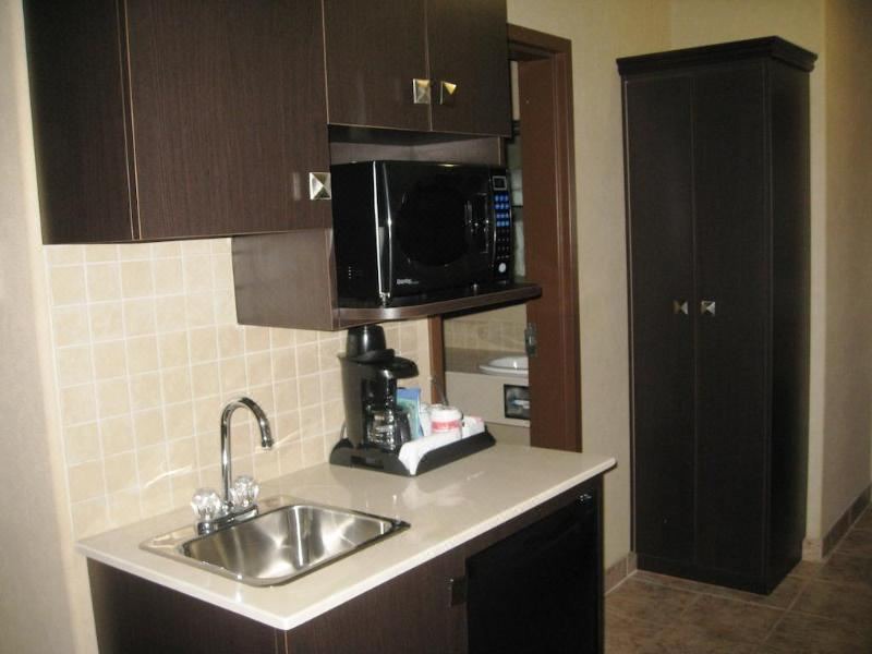 Photo of Kitchen in Stettler