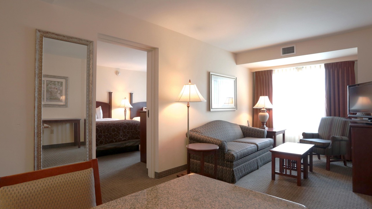 Photo of Livingroom in Mayfield Heights