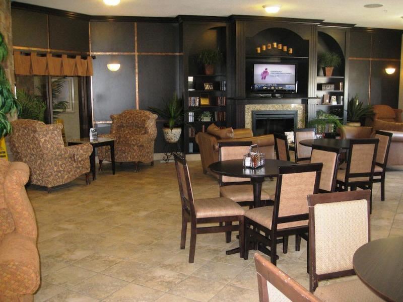 Photo of Livingroom in Stettler