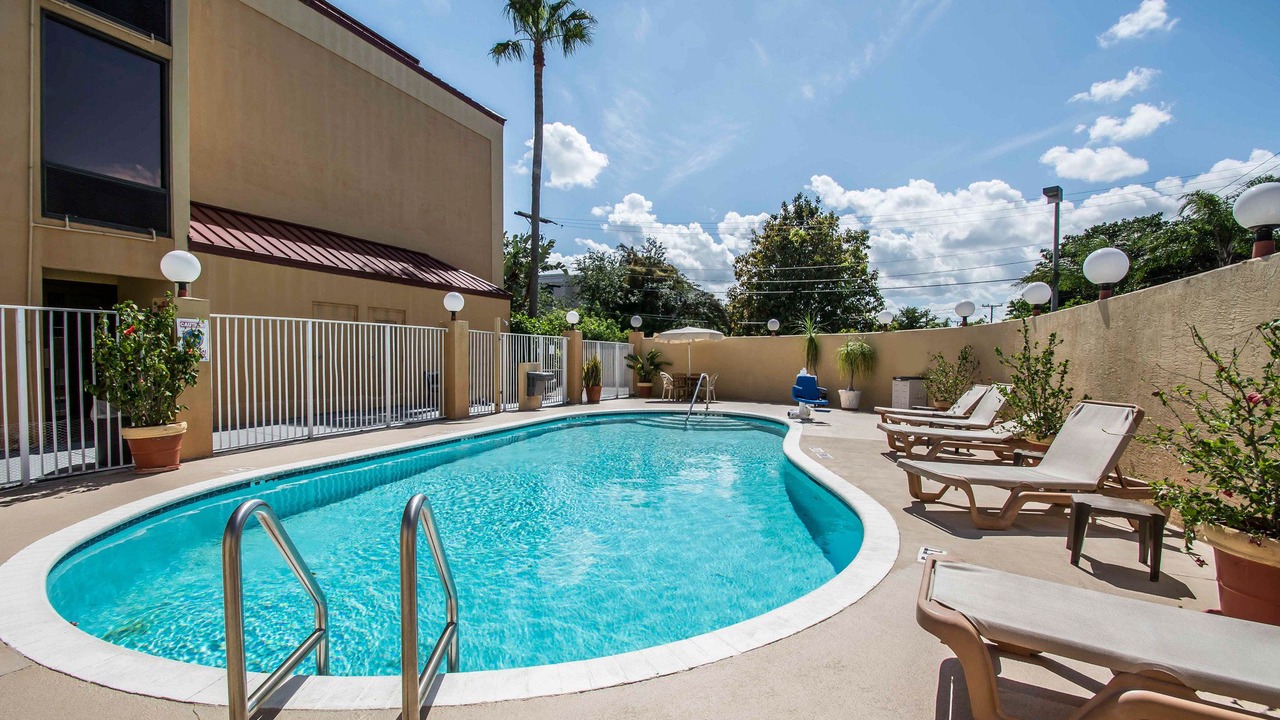 Photo of Outdoor in Lantana