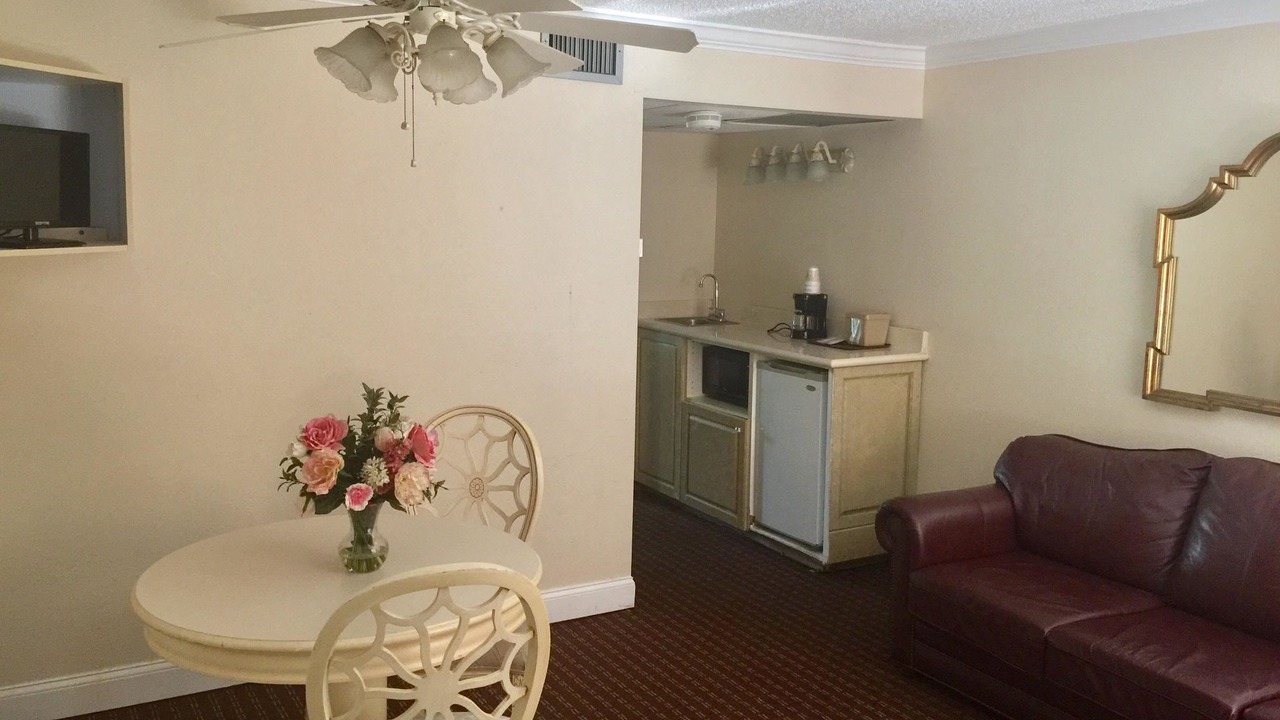 Photo of Livingroom in Pembroke Pines