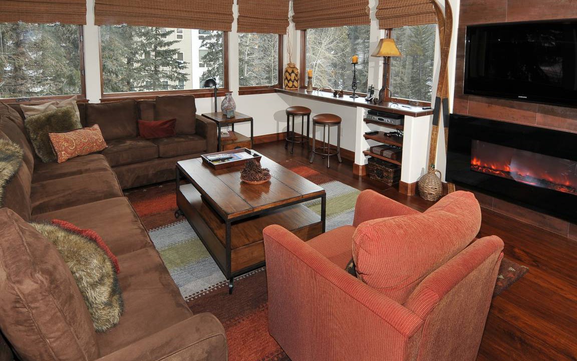 Photo of Livingroom in Vail