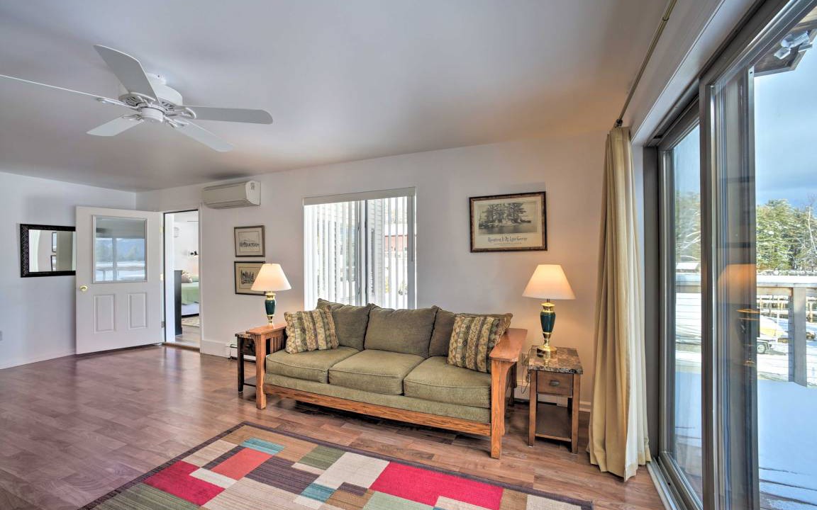 Photo of Livingroom in Bolton Landing