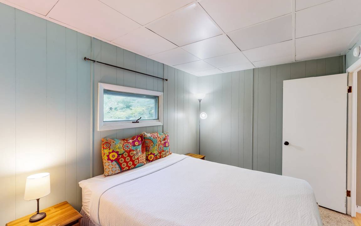 Photo of Bedroom in North Creek