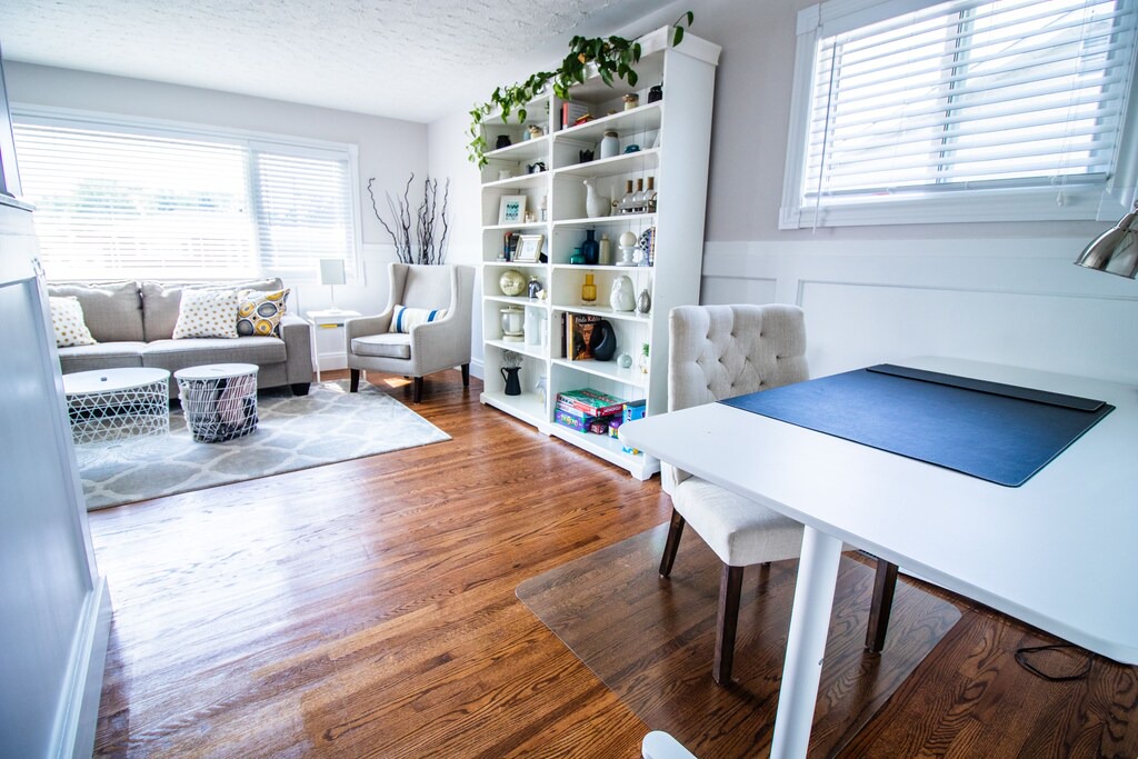 Photo of Livingroom in Jasper Place