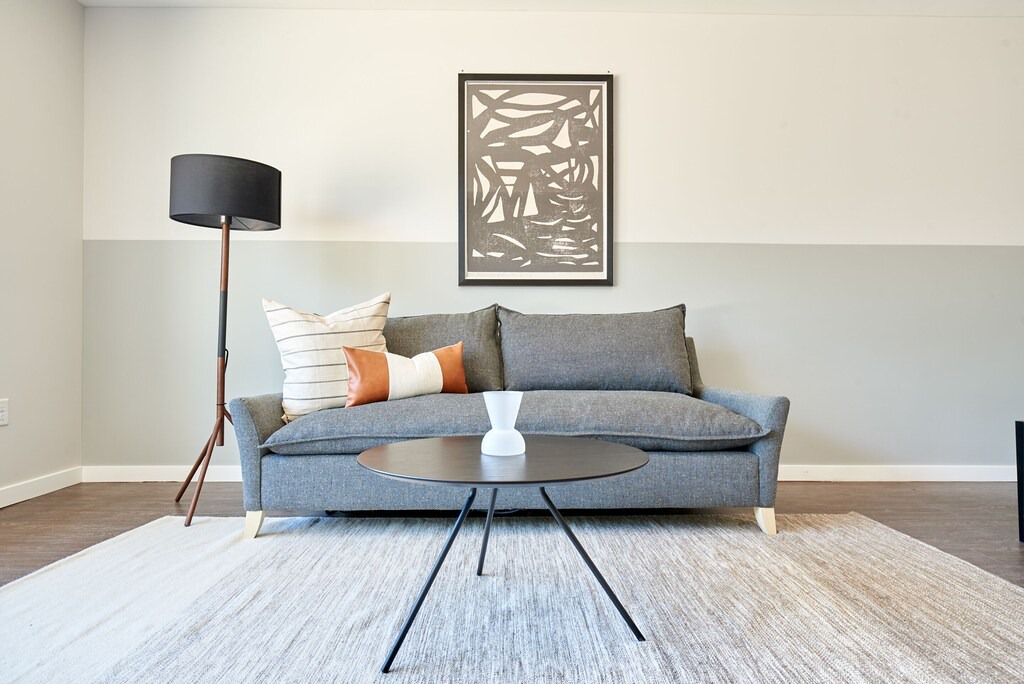 Photo of Livingroom in University Park