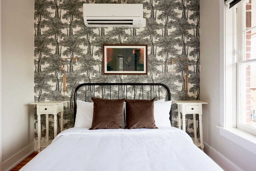 Photo of Bedroom in Uptown