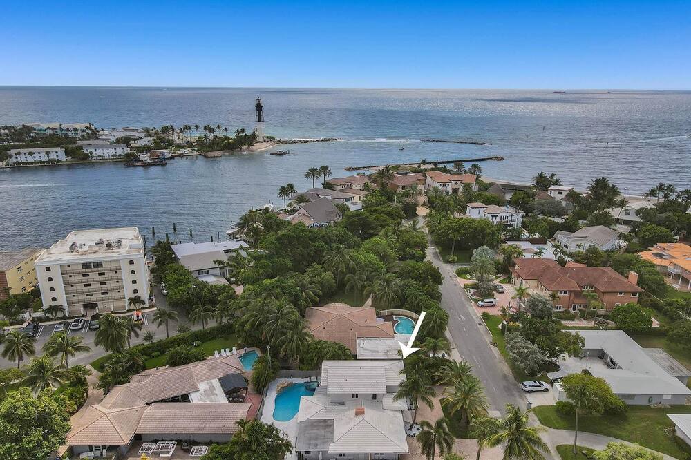 Photo of Others in Lighthouse Point