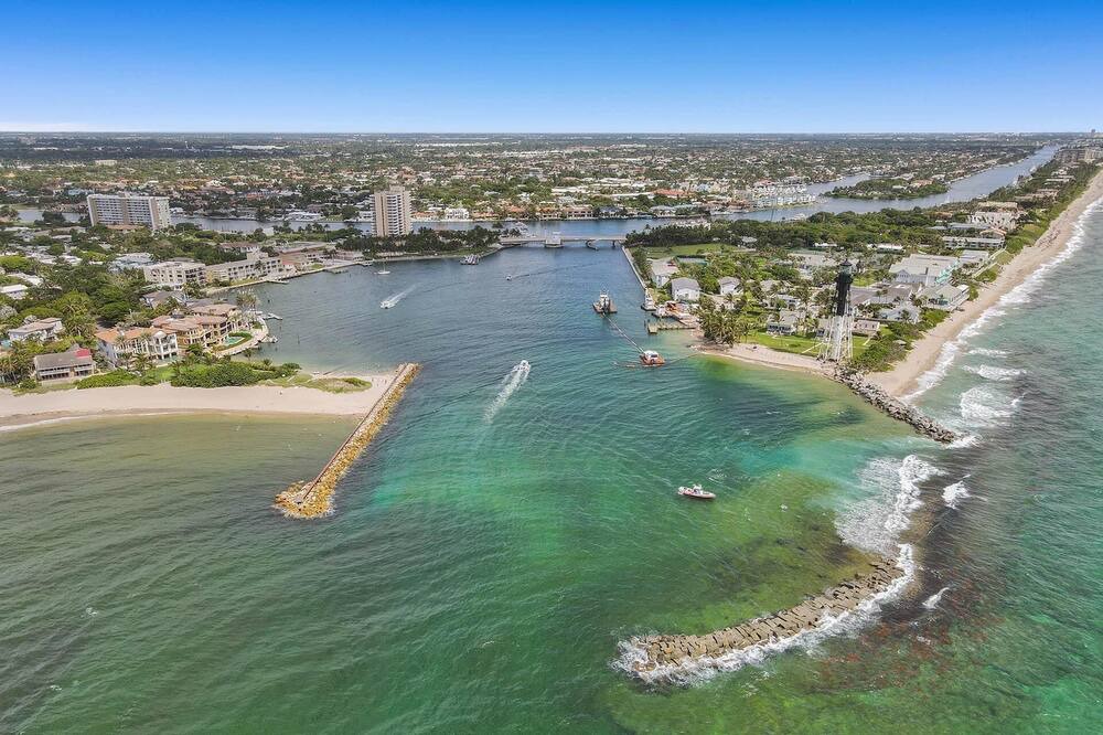 Photo of Others in Lighthouse Point