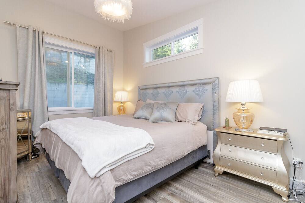 Photo of Bedroom in Cowichan Bay