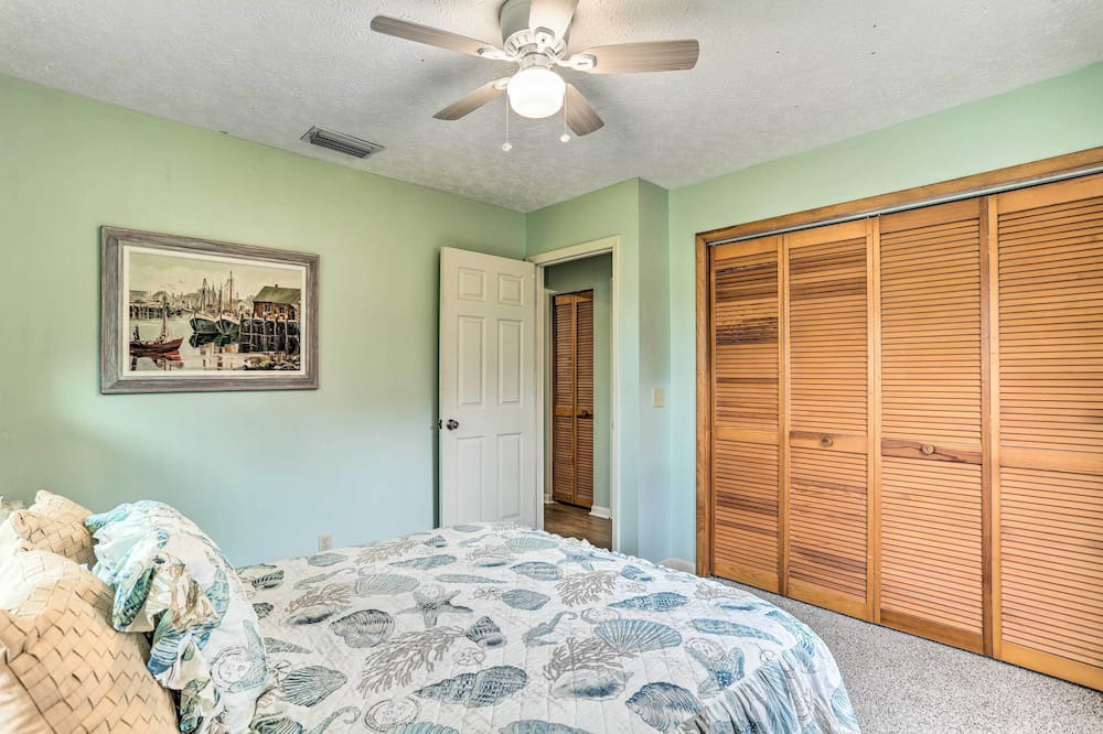Photo of Bedroom in Hobe Sound