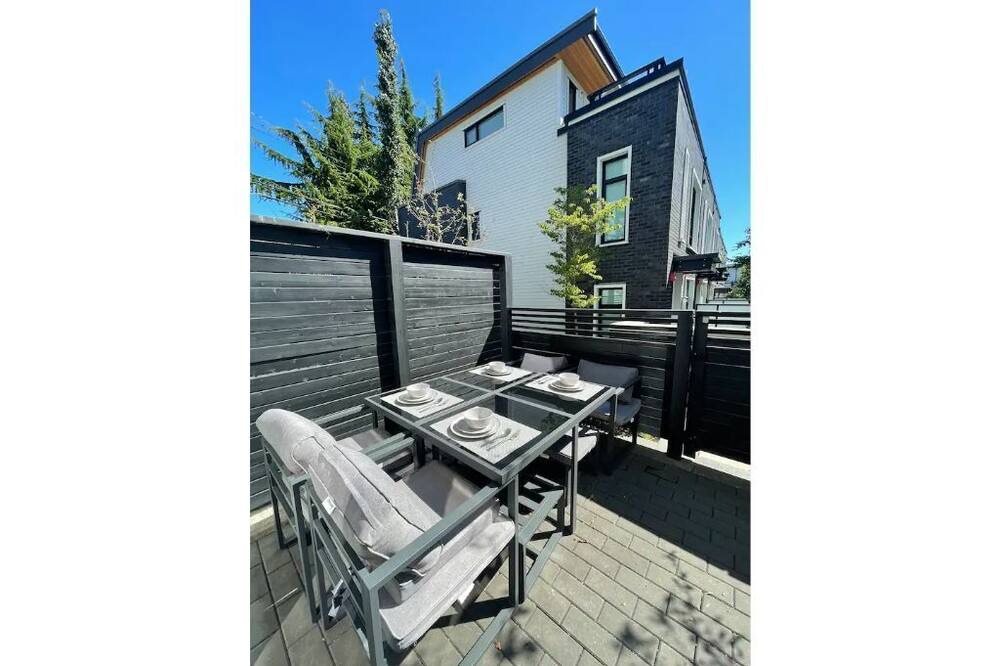 Photo of Others in Kerrisdale