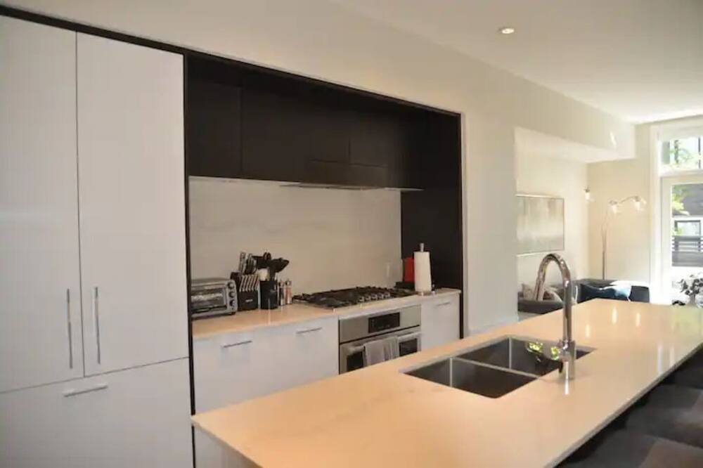 Photo of Kitchen in Kerrisdale