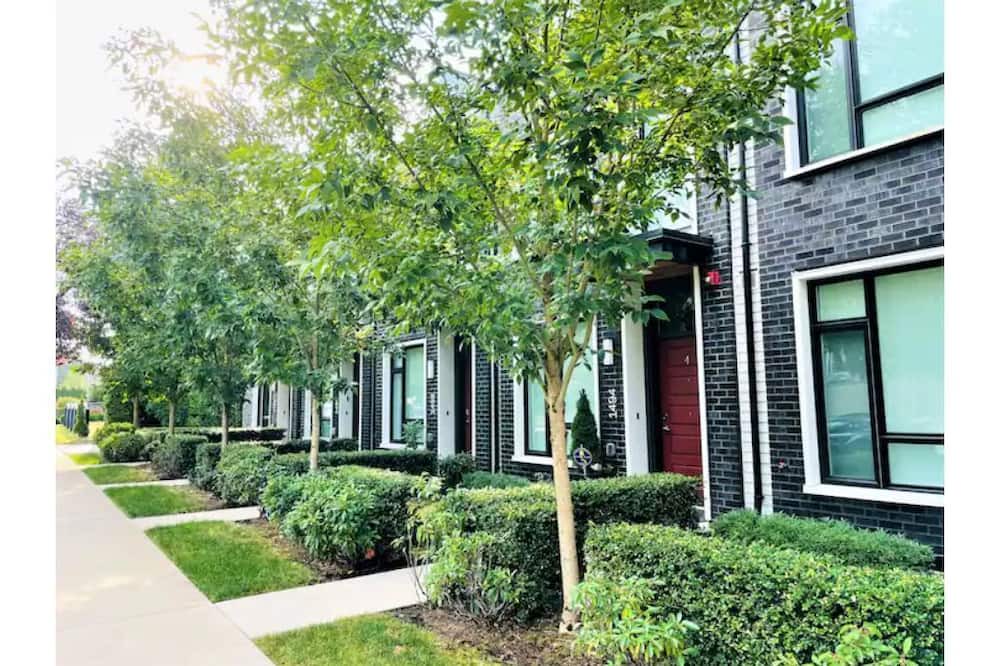 Photo of Outdoor in Kerrisdale