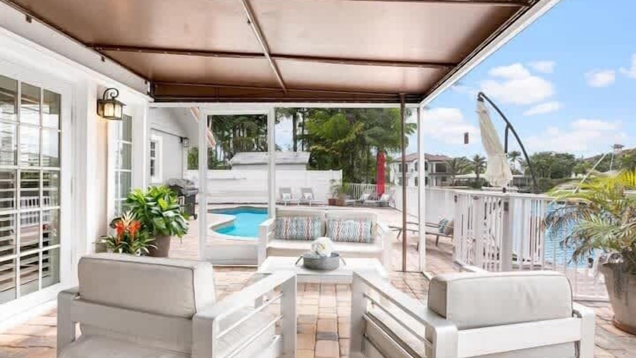 Photo of Patio Balcony in Garden Isles