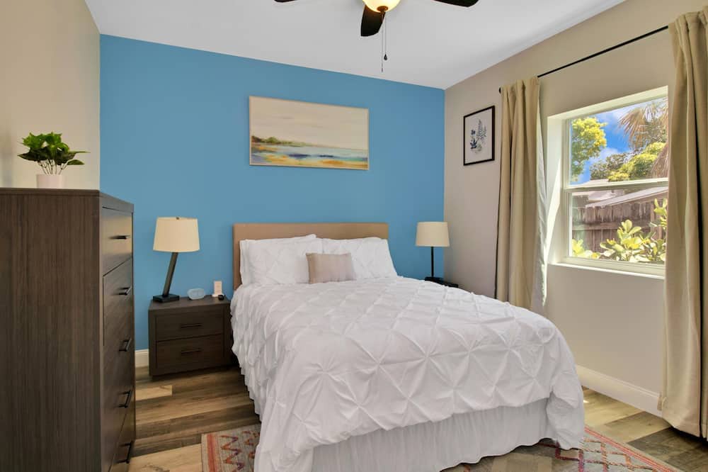 Photo of Bedroom in Poiciana Park II