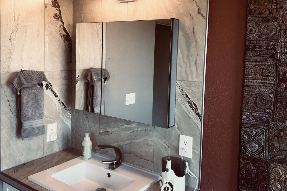 Photo of Bathroom in Crestone