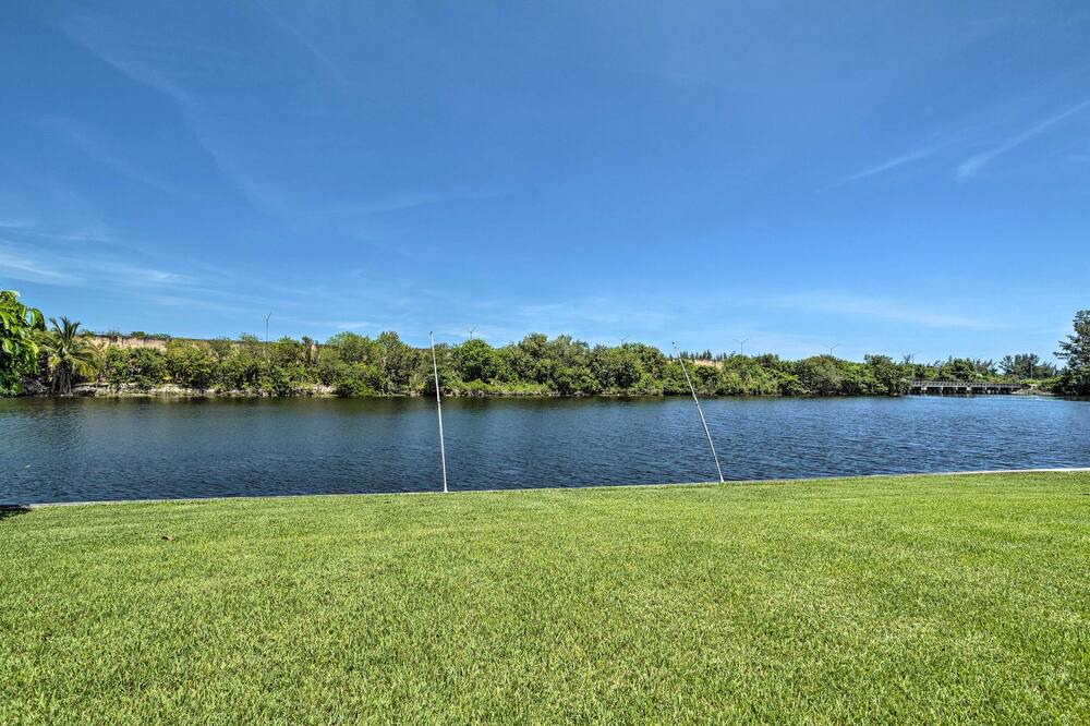 Photo of Others in Lake Clarke Shores