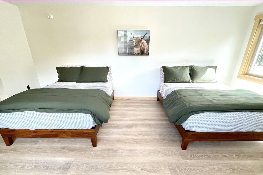 Photo of Bedroom in Notchland