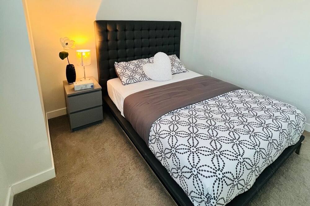 Photo of Bedroom in Airdrie