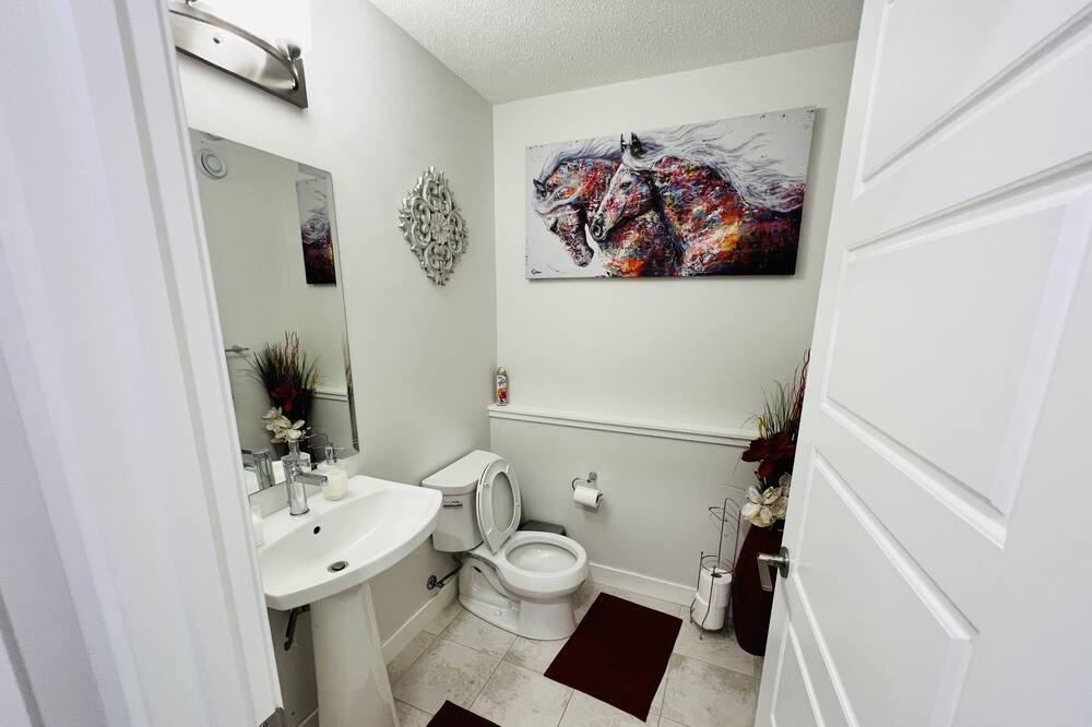 Photo of Bathroom in Airdrie