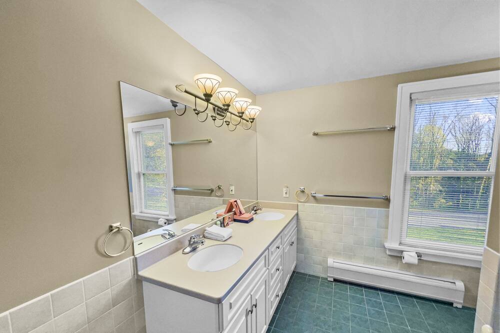 Photo of Bathroom in East Haven  Rutland County