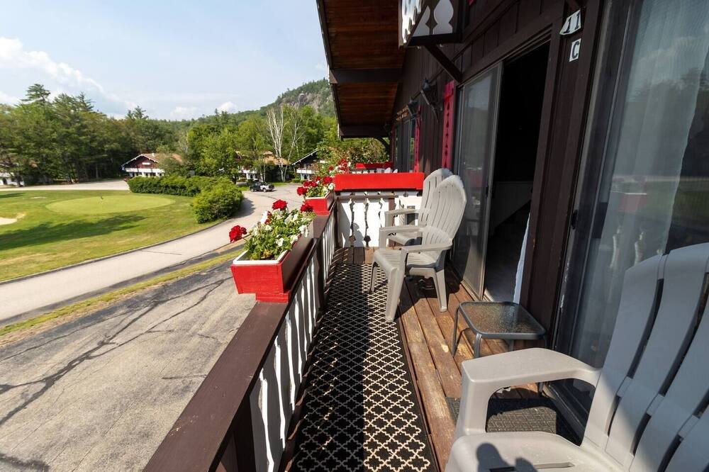 Photo of Outdoor in Bartlett