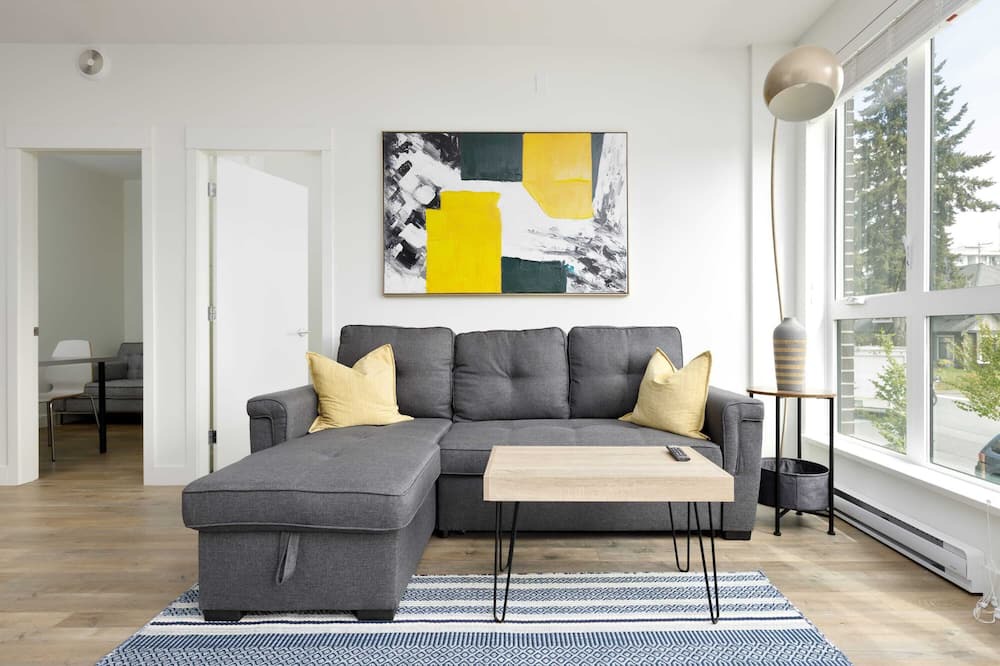 Photo of Livingroom in Coquitlam