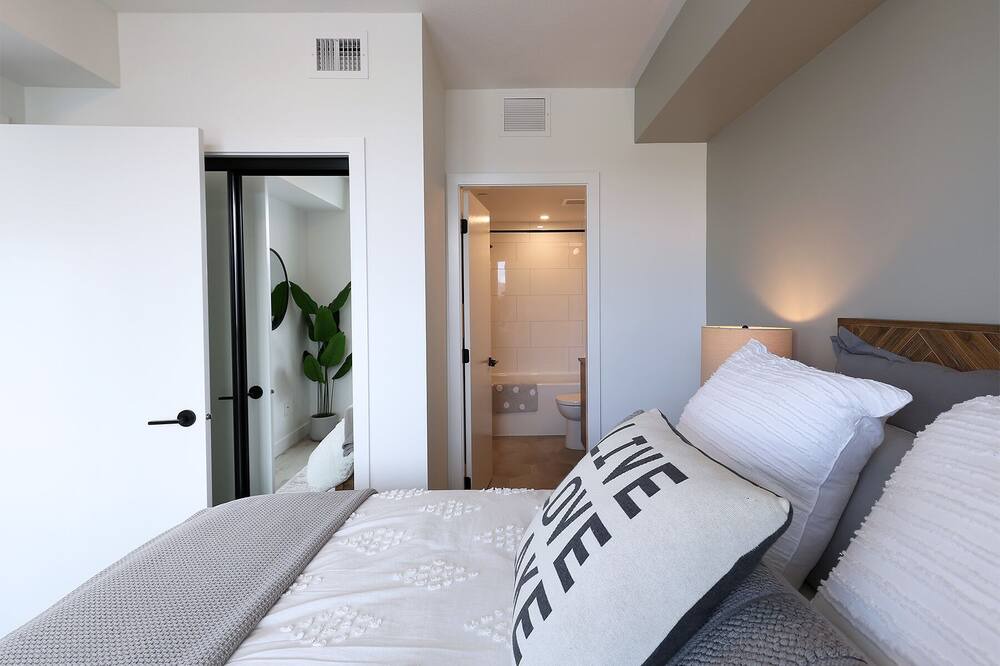 Photo of Bedroom in Kelowna Central Business District