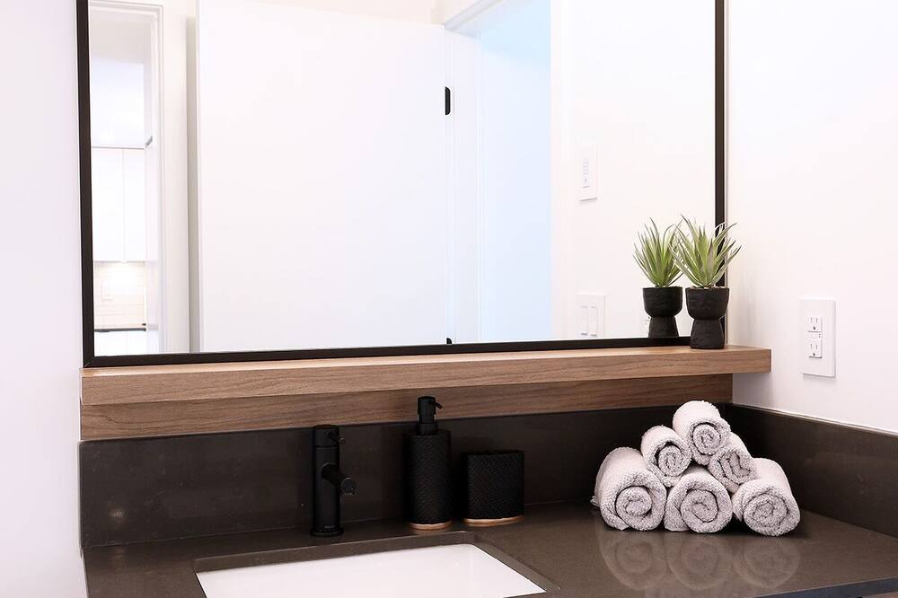 Photo of Bathroom in Kelowna Central Business District