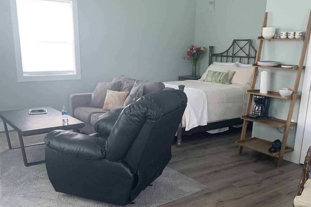 Photo of Bedroom in Palm Beach Country Estates