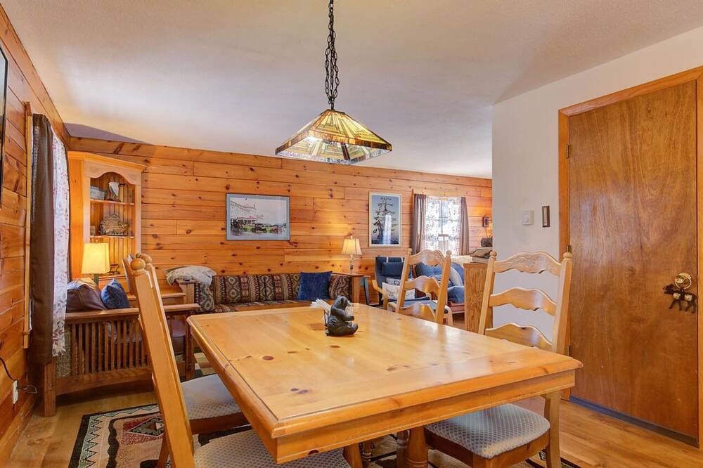 Photo of Kitchen in Birchview by the Saco