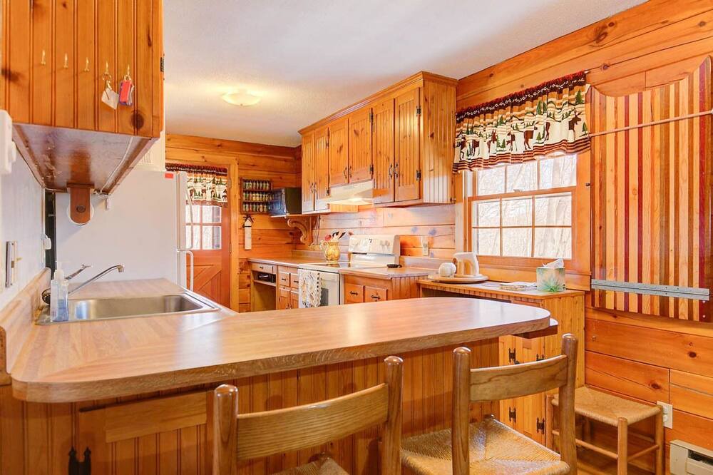 Photo of Kitchen in Birchview by the Saco