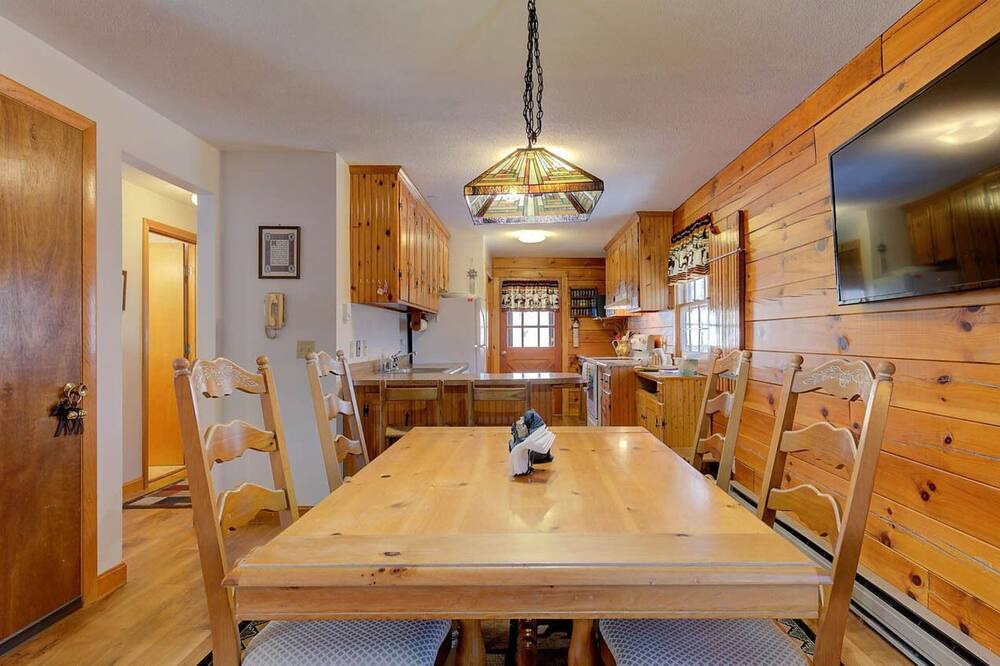 Photo of Kitchen in Birchview by the Saco