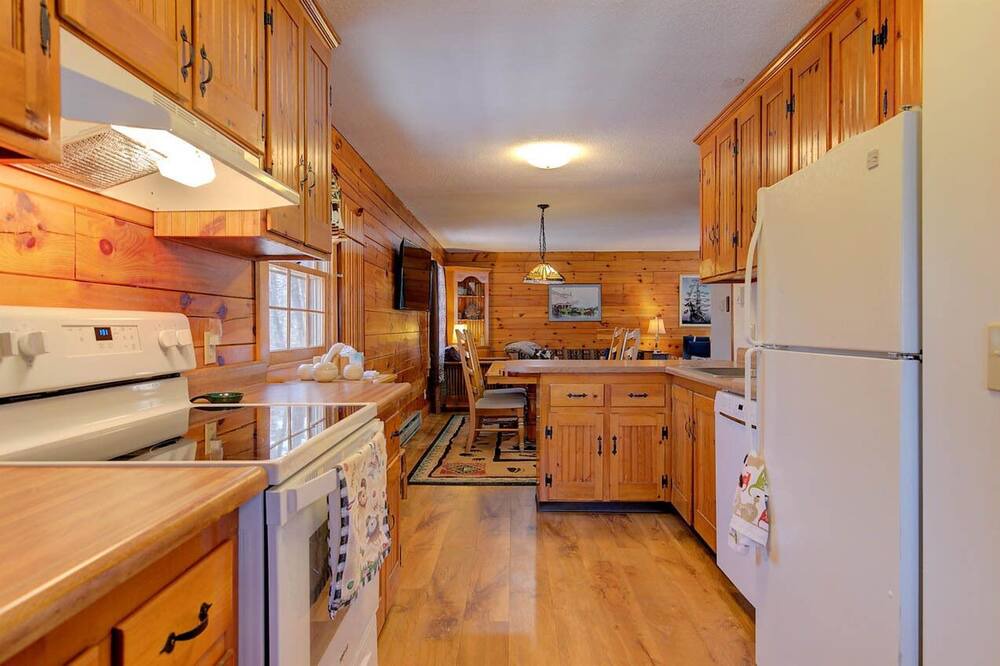 Photo of Kitchen in Birchview by the Saco
