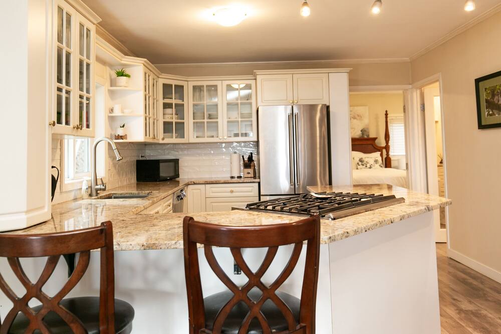 Photo of Kitchen in Juan de Fuca Electoral Area