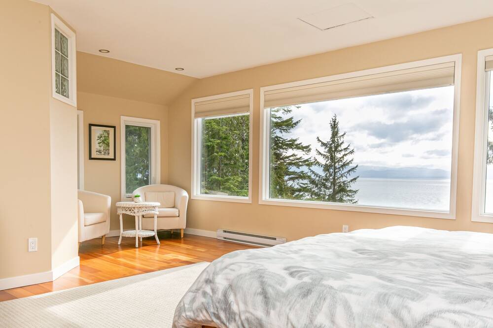 Photo of Bedroom in Juan de Fuca Electoral Area
