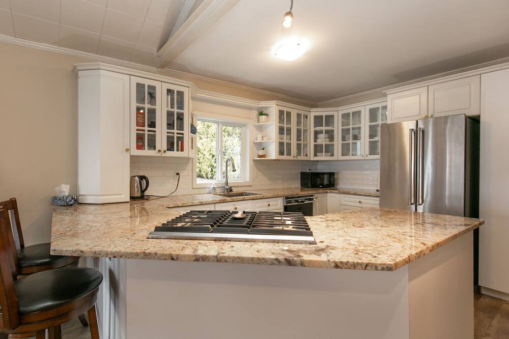 Photo of Kitchen in Juan de Fuca Electoral Area