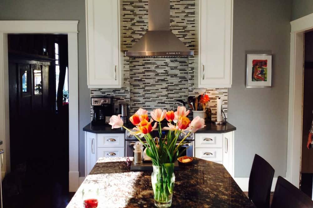 Photo of Kitchen in Grandview-Woodland