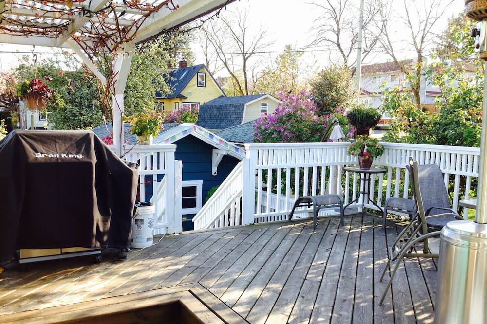 Photo of Outdoor in Grandview-Woodland