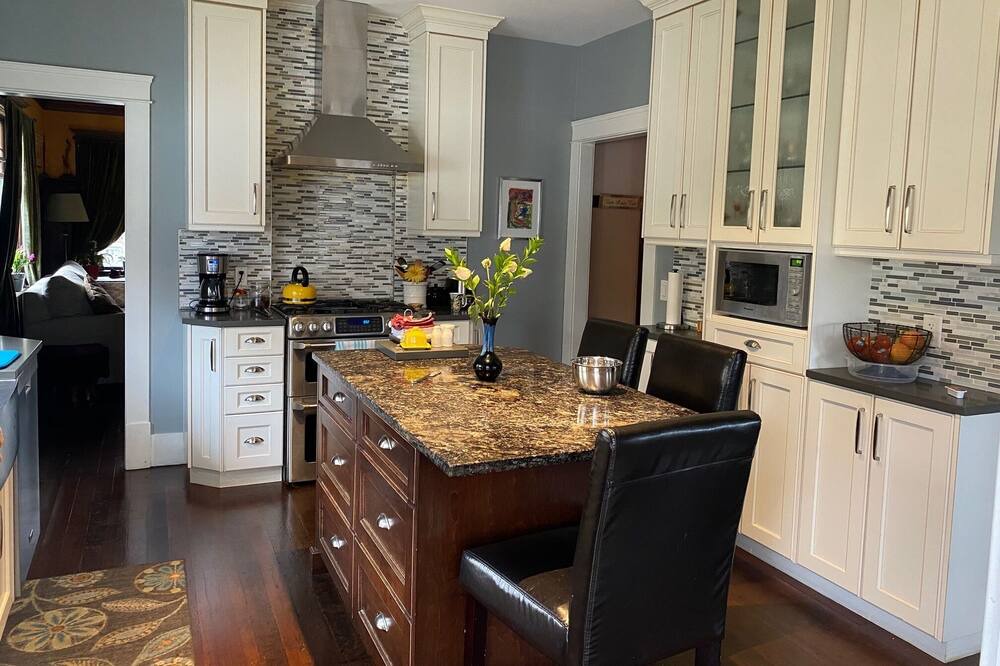 Photo of Kitchen in Grandview-Woodland