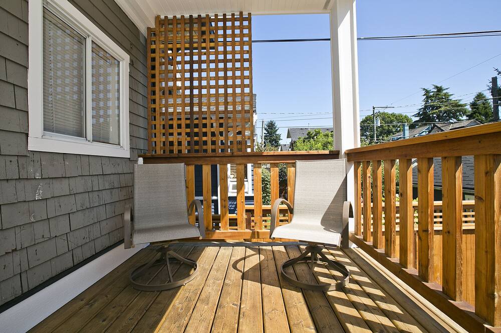 Photo of Patio Balcony in Kitsilano