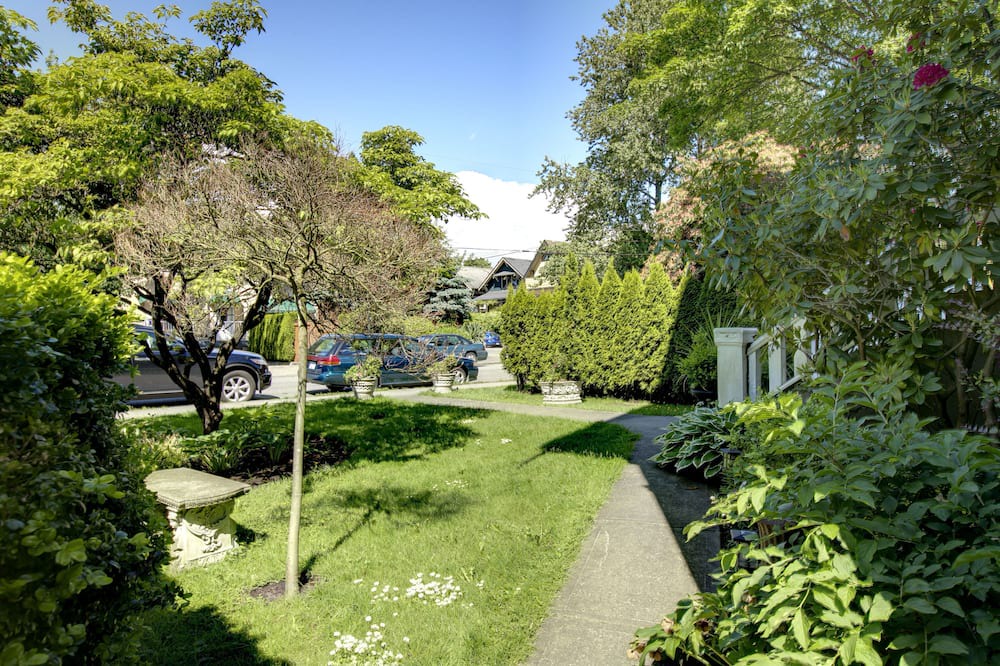 Photo of Others in Kitsilano