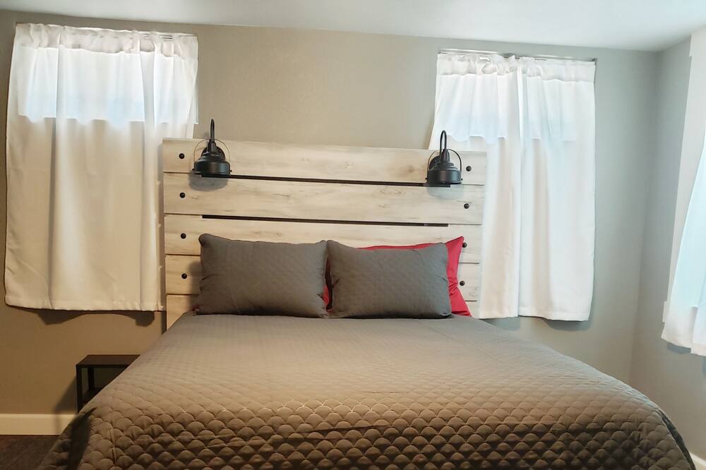 Photo of Bedroom in University