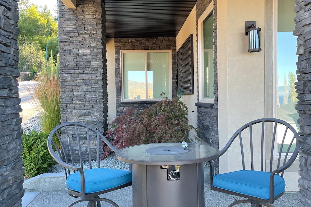 Photo of Patio Balcony in Central Okanagan