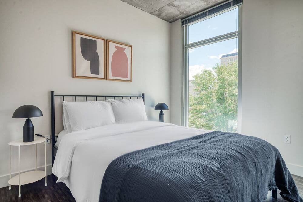Photo of Bedroom in Golden Triangle