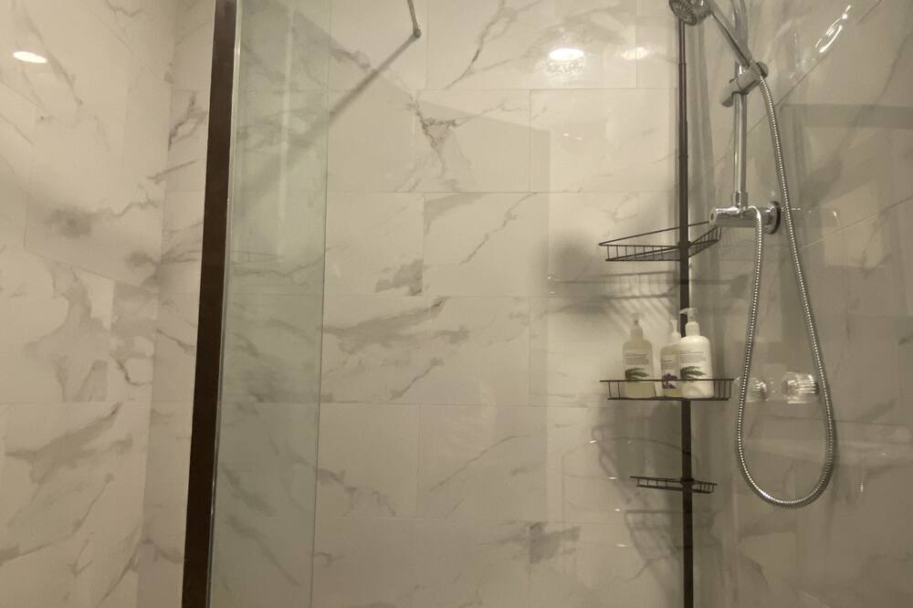 Photo of Bathroom in Duncan