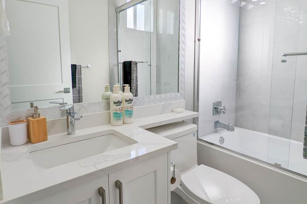Photo of Bathroom in Burnaby