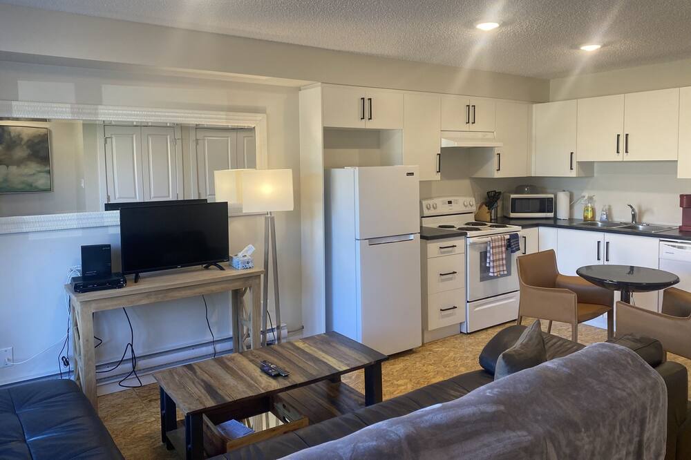 Photo of Kitchen in Fort Saskatchewan