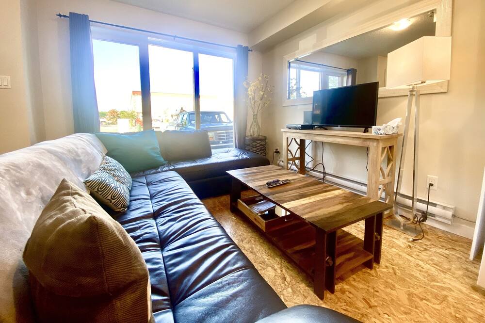 Photo of Livingroom in Fort Saskatchewan